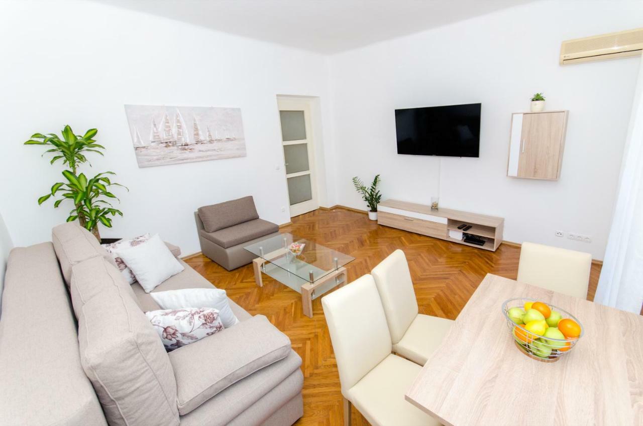 Apartment "Pomalo" Σπλιτ Εξωτερικό φωτογραφία
